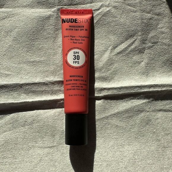 Nudestix Nudescreen blush + lip tint set (5 pcs) SPF30 - Picture 3 of 13